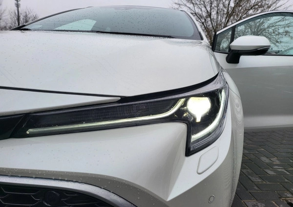 Toyota Corolla cena 102900 przebieg: 100941, rok produkcji 2020 z Zelów małe 379